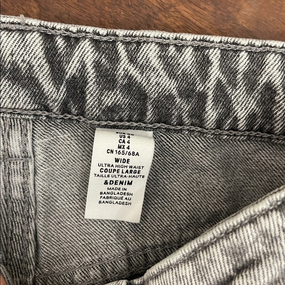 H&M &Denim Wide Ultra High Waist Women’s Jeans Size 4 - Picture 8 of 8